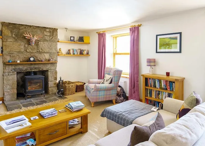 Milne\'S Brae, Cosy, Comfortable And Centrally Located In Beautiful Braemar